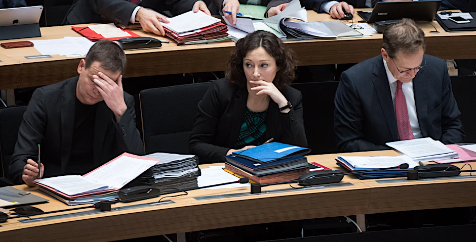 Klaus Lederer (left, Die Linke), culture minister, Ramona Pop (centre, Die Grünen), economy minister, and Michael Müller (SPD), our mayor. If he had covered his ears this picture would be perfect.