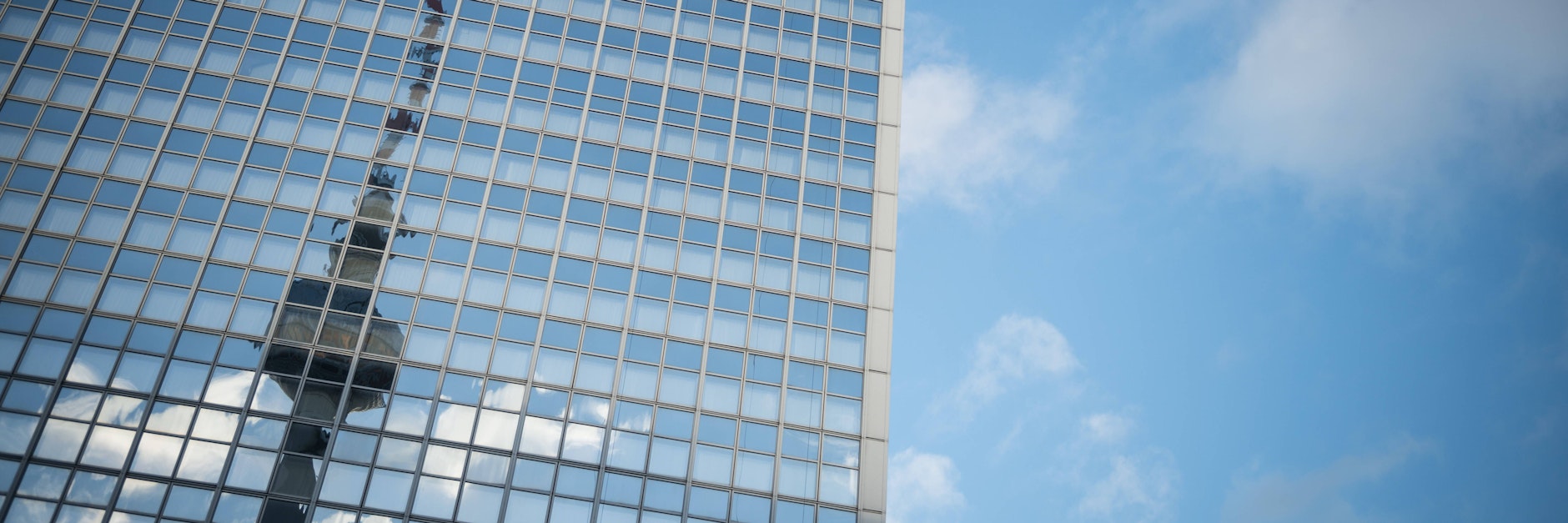 Karlsruher Richter sehen in Regelung einen Verstoß gegen das Grundgesetz. Land habe keine Kompetenz für eine eigene mietrechtliche Gesetzgebung.