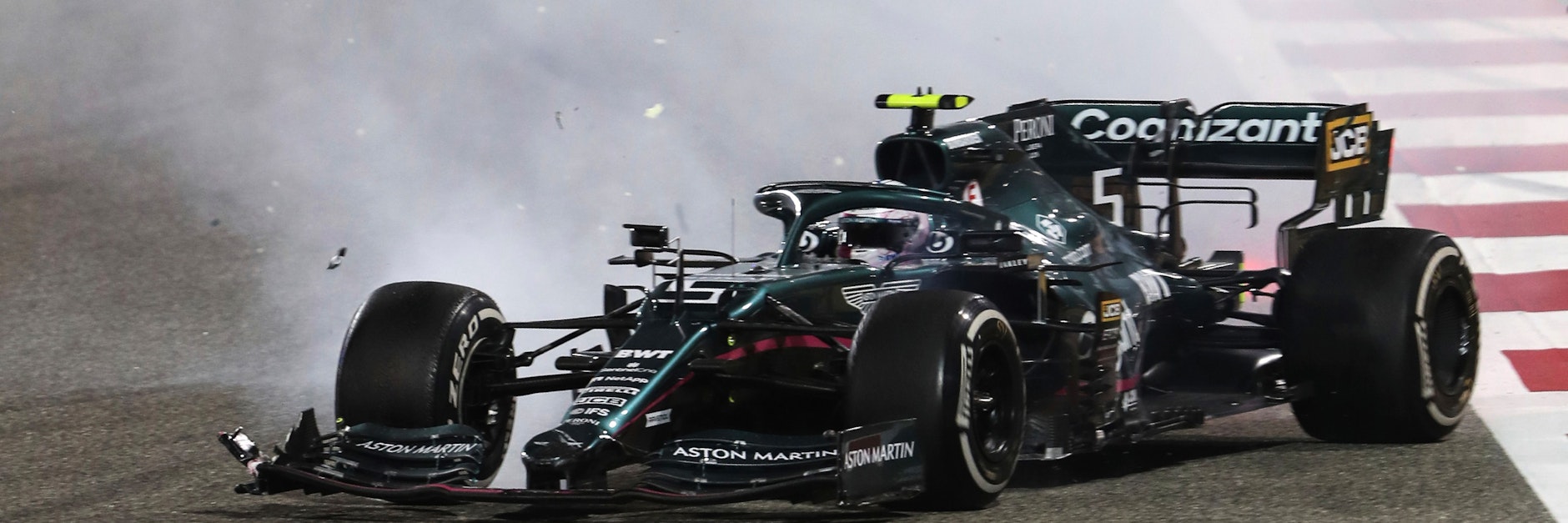 Verbremser und Rutscher wie hier in Bahrain zeichnen derzeit Sebastian Vettels Spur ...&nbsp;