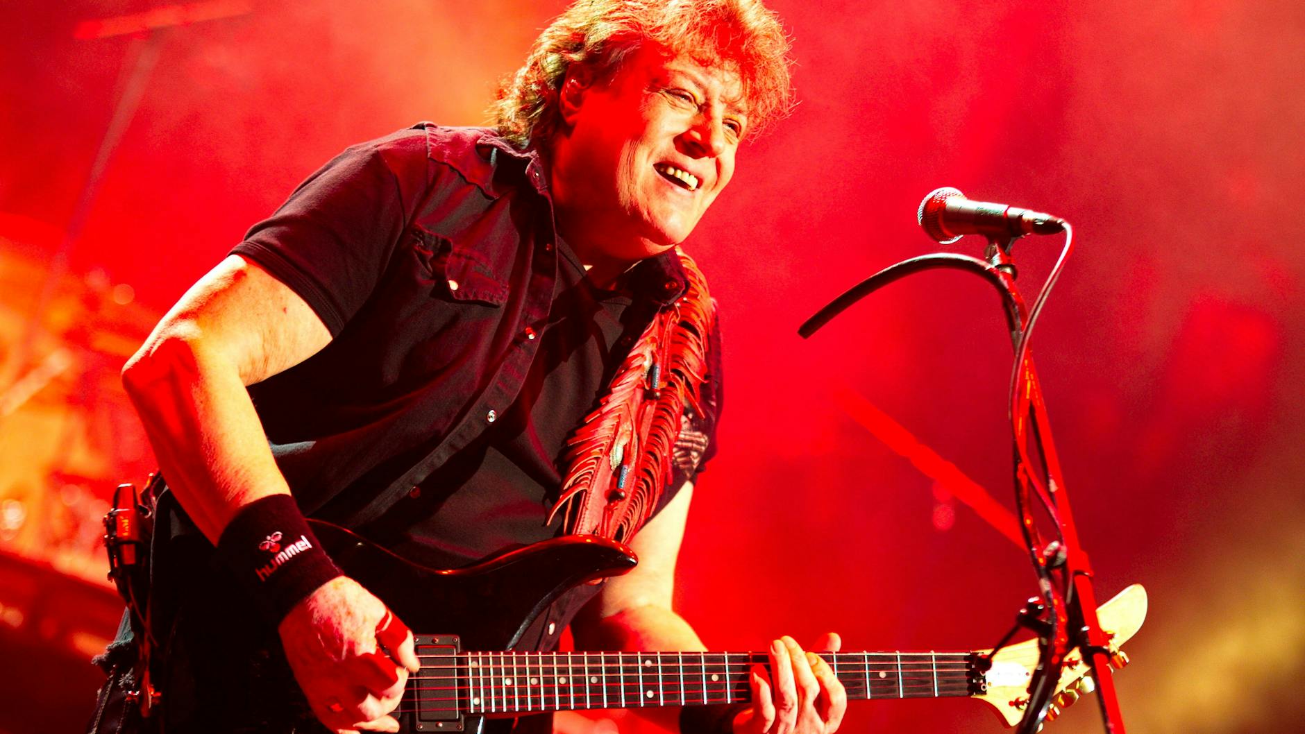 Dieter „Quaster Hertrampf“ wird bei der Aktion sogar richtig rocken, will im Musiklokal Paris-Rom-Erkner mit seiner Band ein Streaming-Konzert spielen.