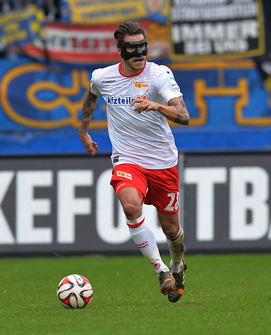 So sah das in der Spielzeit 2014/15 aus bei Christopher Trimmel. Auch jetzt plagt sich Unions Kapitän mit einem Nasenbeinbruch herum, muss gegen Stuttgart mit Maske ran.&nbsp;