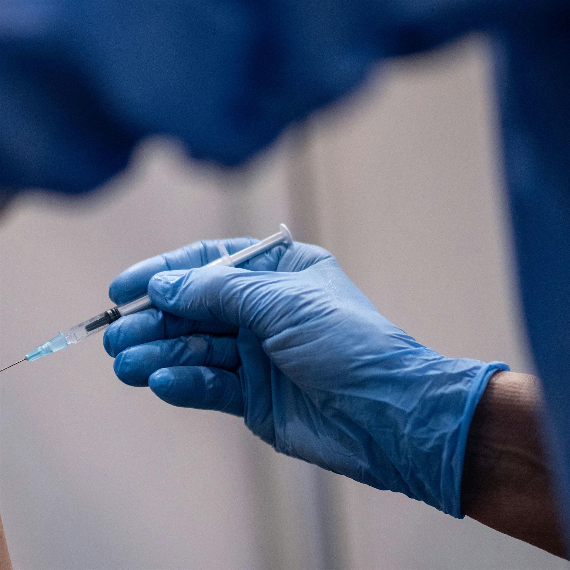 Biontech und Moderna: Berlin stellt auf längere Abstände zwischen Impfungen um