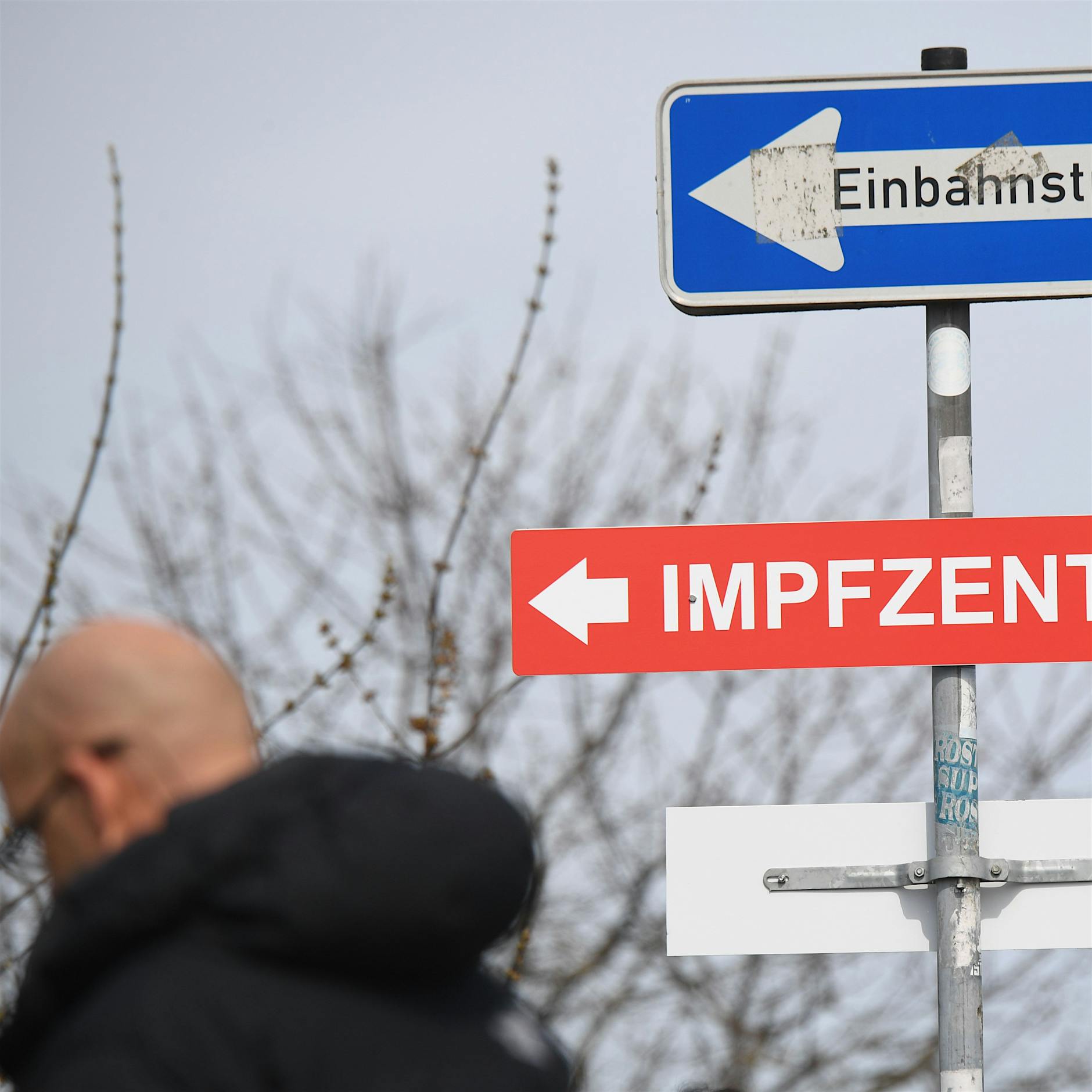 RKI: Mehr als jeder Vierte einmal gegen Corona geimpft