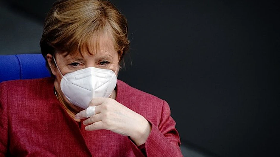 Kanzlerin Angela Merkel (CDU) kämpft für bundesweit schärfere Corona-Regeln.