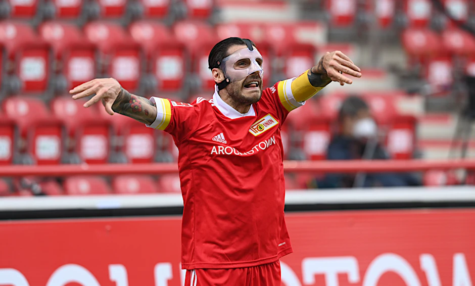 Das Phantom der Alten Försterei? Nein, The masked Winger! Unions gar nicht so heimlicher Flügelstürmer Christopher Trimmel war gegen den VfB Stuttgart nicht zu bremsen.