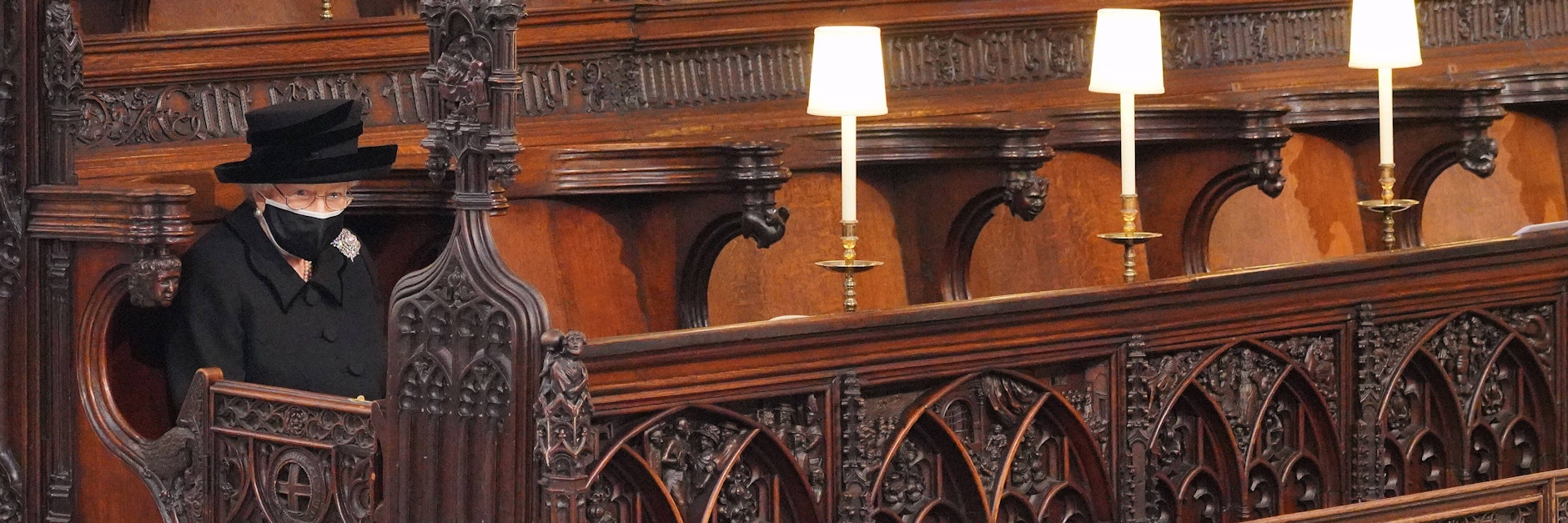 Queen Elizabeth trauert in der Kapelle von Windsor