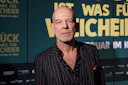 Wuttke Martin Wuttke über harte Schicksalsschläge: „Der Tod ist gegenwärtig in ...