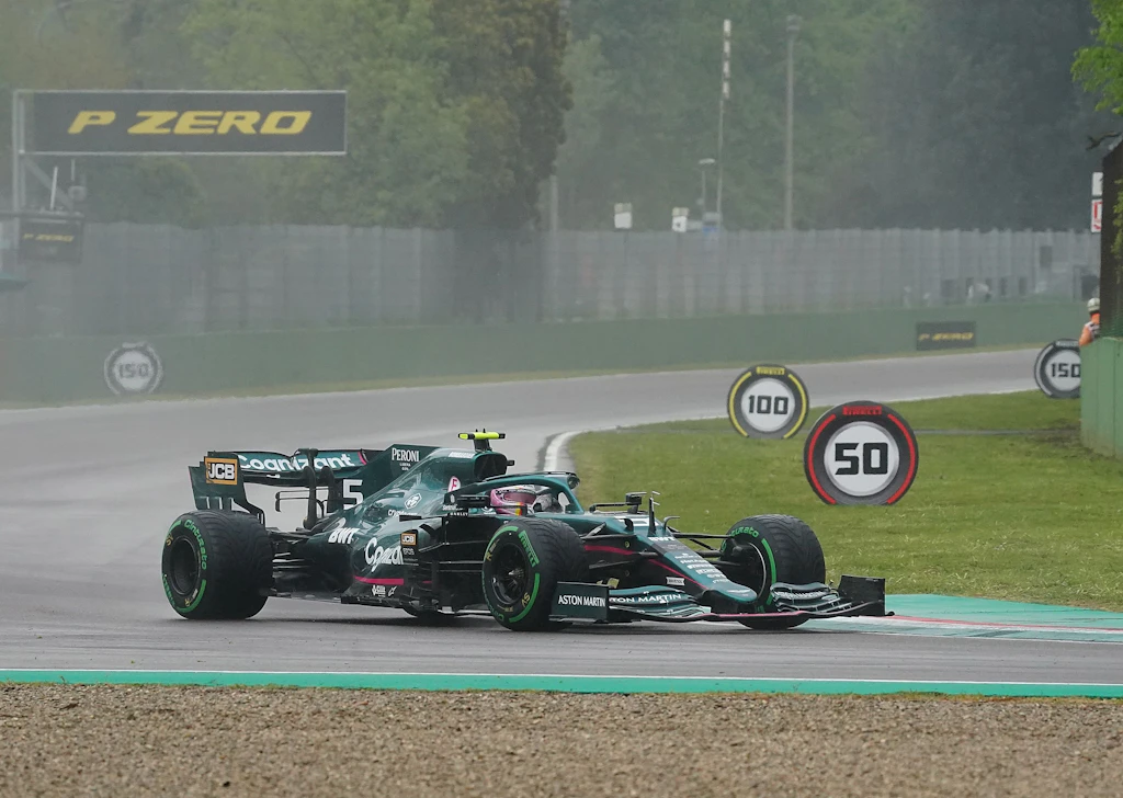 Bei Sebastian Vettel ist im Aston Martin weiterhin der Wurm drin