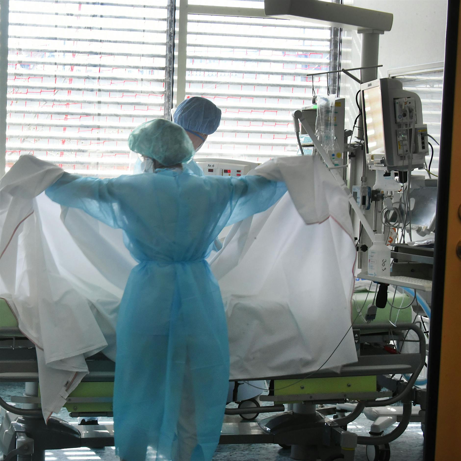 Corona: Was sagt die Zahl belegter Betten auf Intensivstationen wirklich aus?