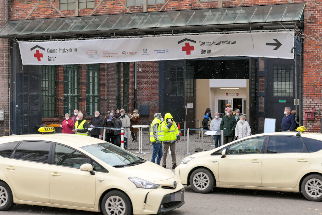 Pro und Kontra: Soll das Corona-Modell Tübingen ein Vorbild für Berlin sein?