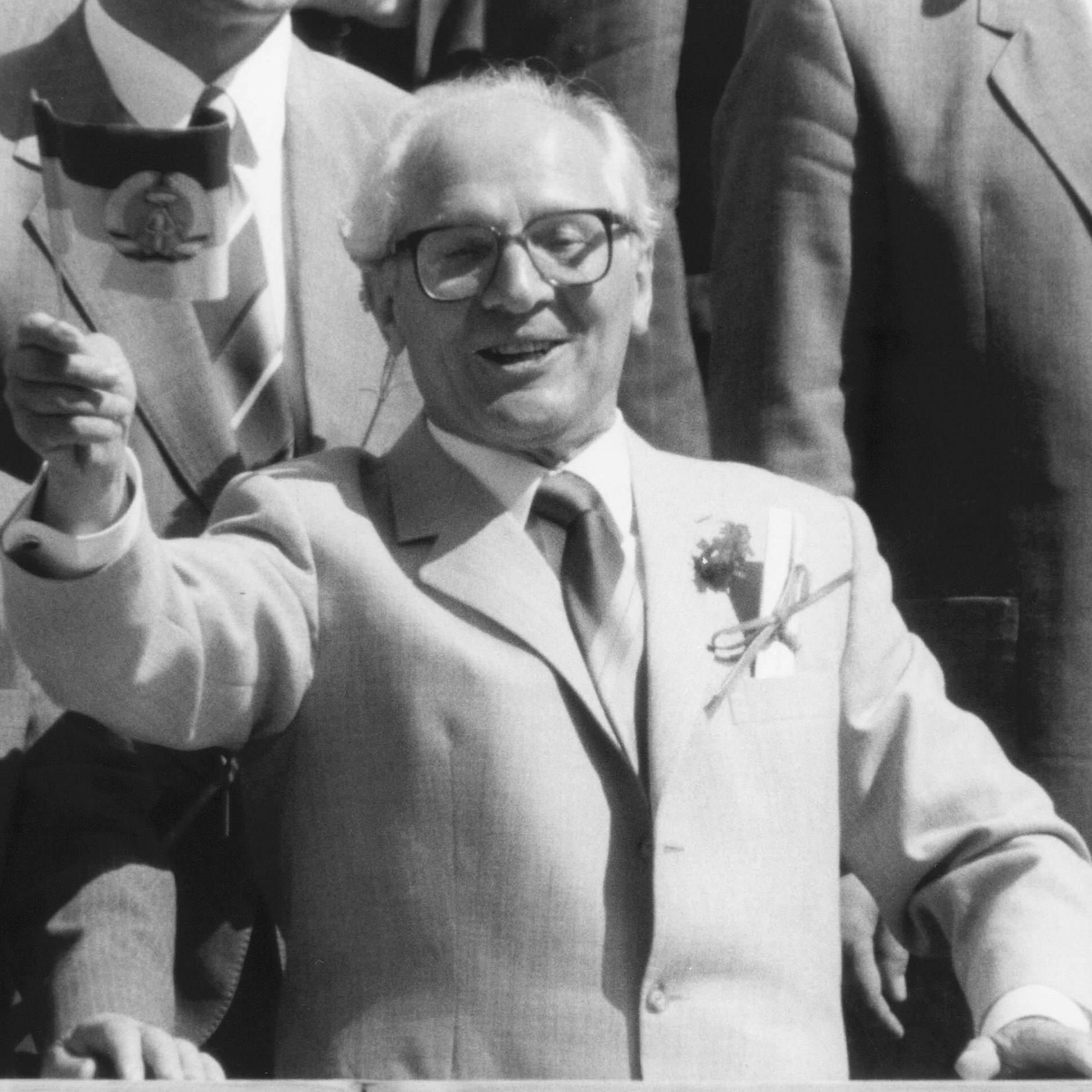 Humor aus der DDR: Können Sie über diese zehn herrlichen Witze aus dem Osten lachen?