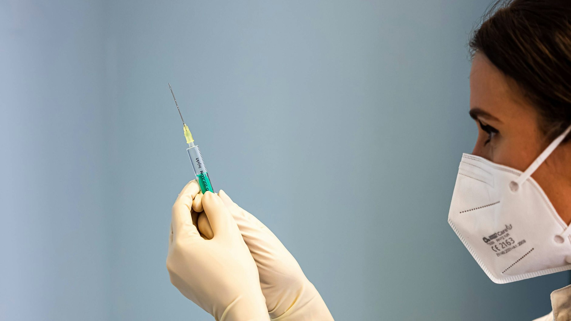 Vielleicht brauchen wir künftig jährlich eine Corona-Impfung.