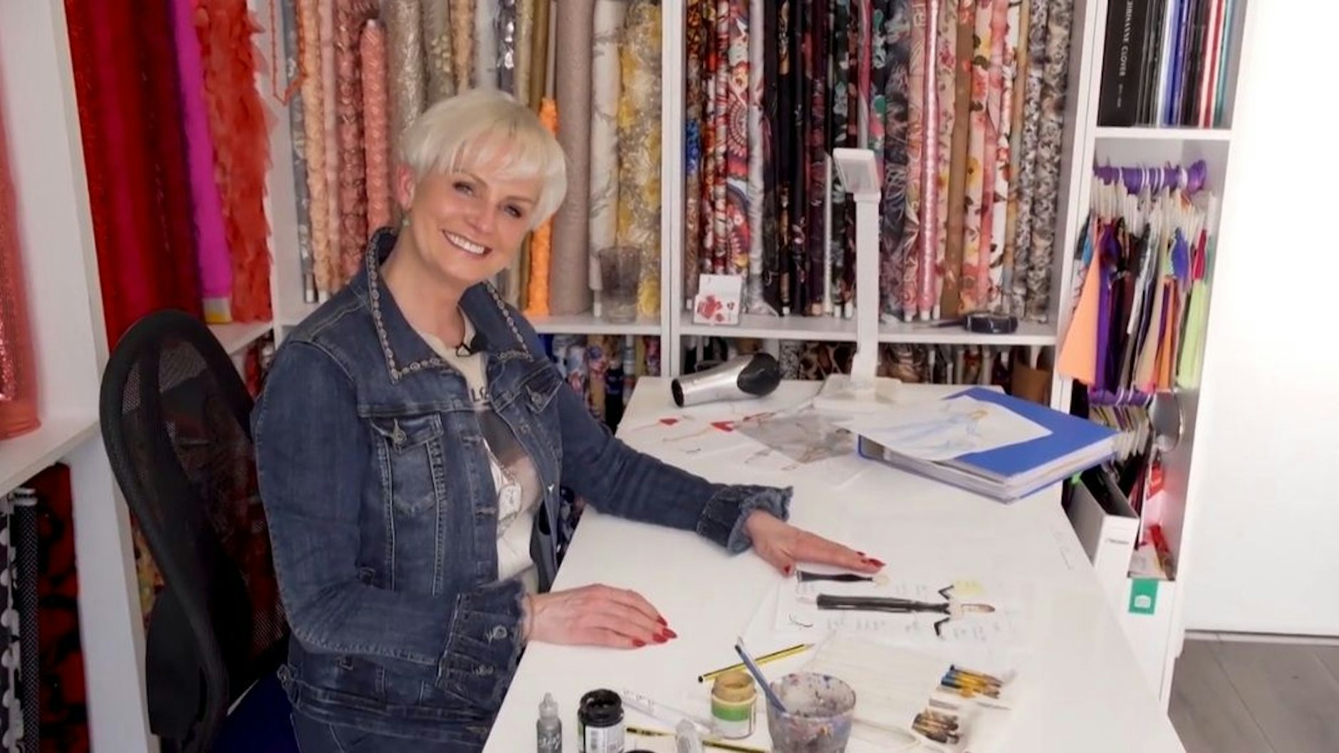 Ist die Kostüm-Fee hinter den Kulissen der großen „Let’s Dance“-Bühne:&nbsp;Katia Convents.