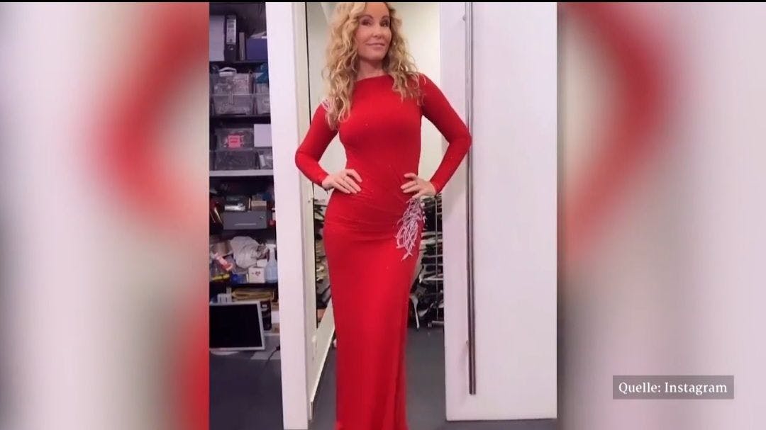 Trägt ihre „Let's Dance“-Outfits auch privat: Katja Burkhard. Sie hat sich alle Kleider zum 50. Geburtstag schenken lassen.