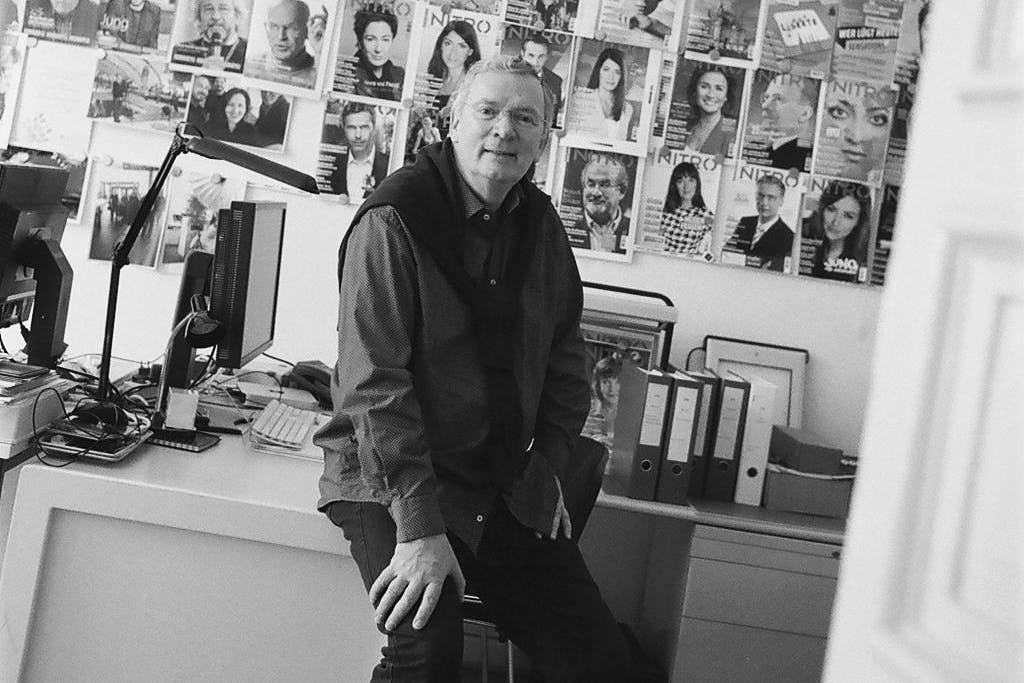 Bernd Lammel in seinem Büro in der Schönhauser Allee.