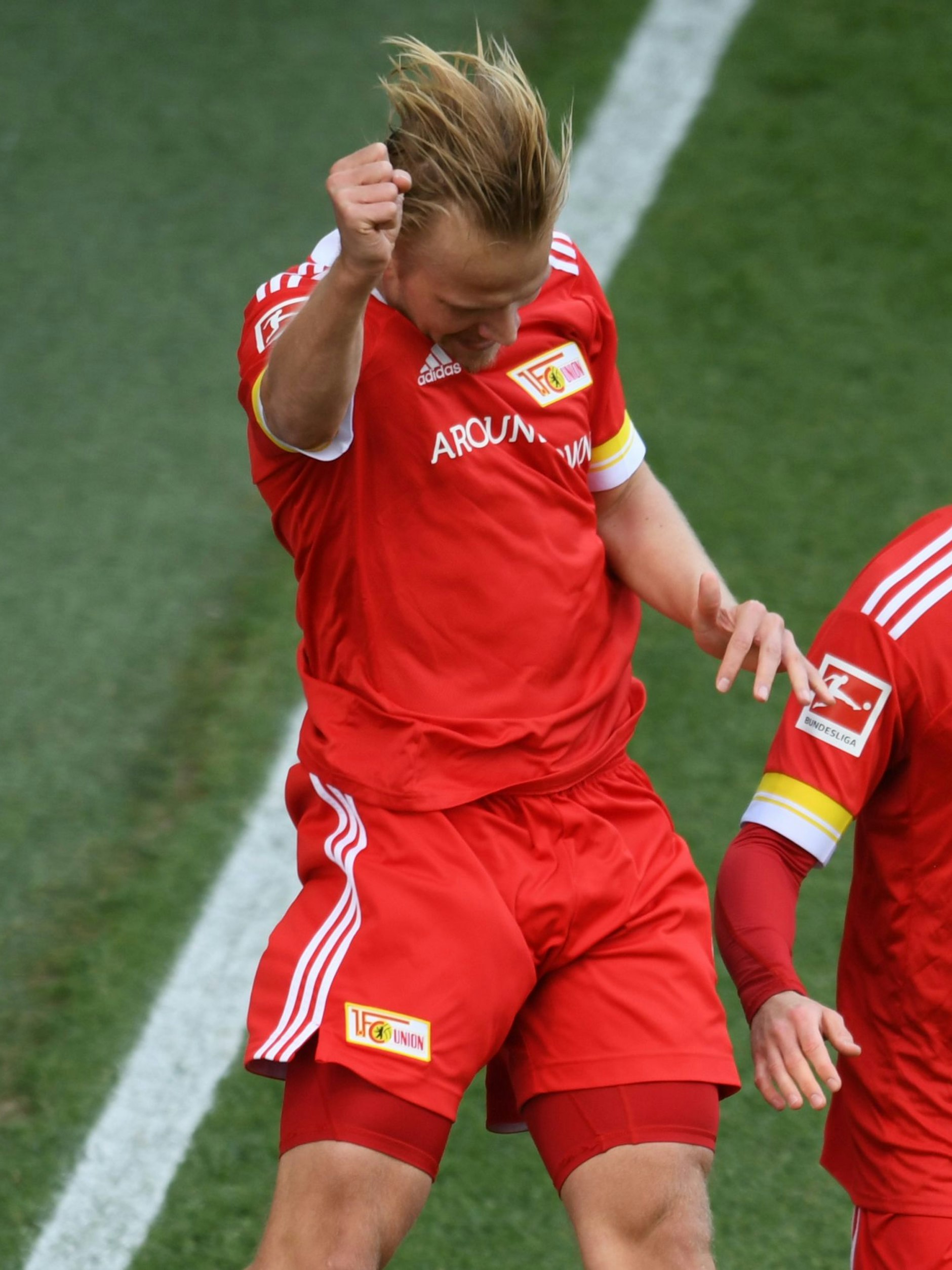 Völlig außer sich: Joel Pohjanpalo nach seinem zweiten Treffer gegen die Bremer.