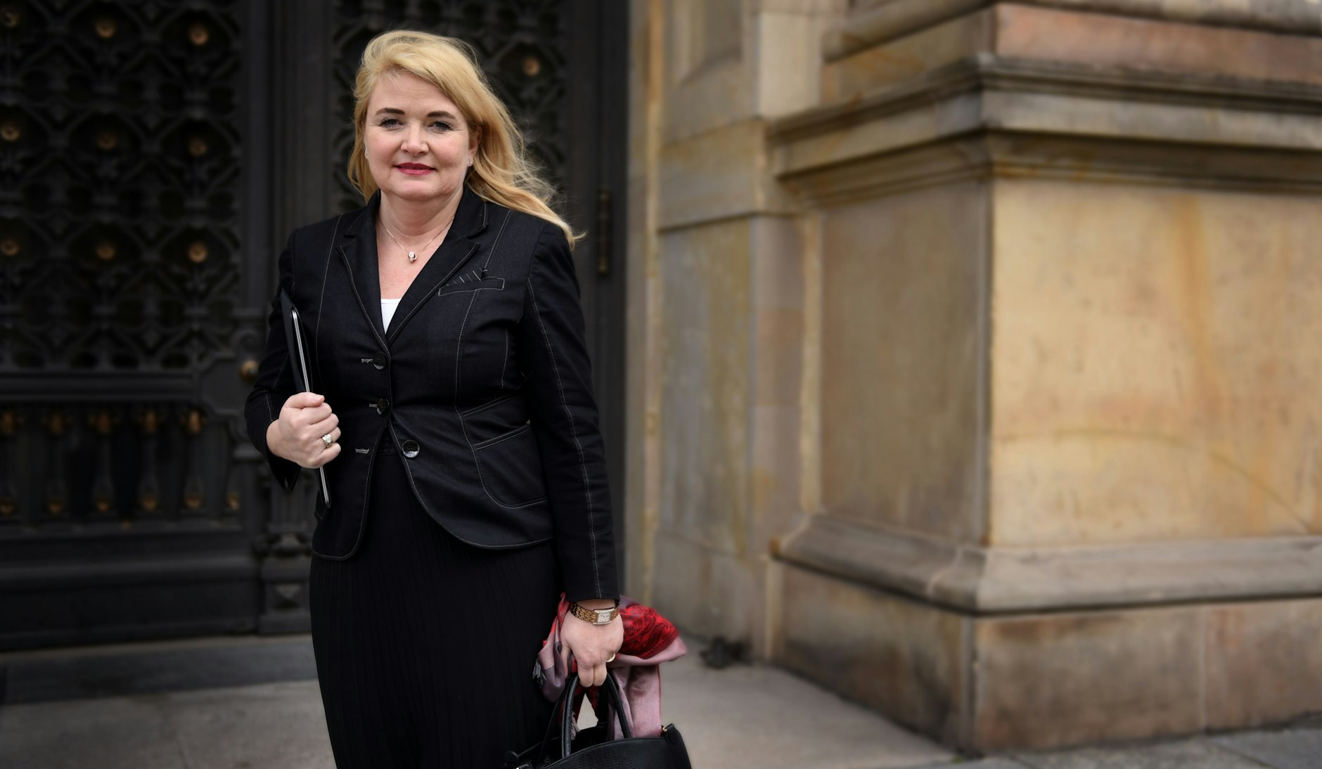 Erst gibt Kristin Brinker als Fraktionsvize auf, dann wird sie überraschend die neue Landeschefin der Berliner AfD.<br>