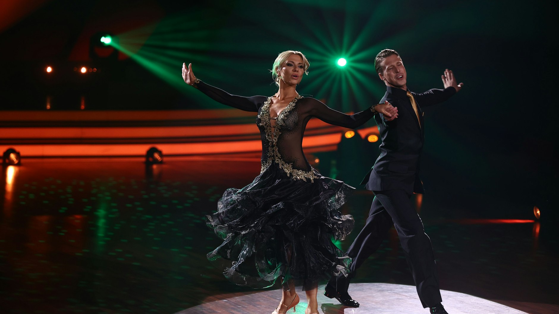 Mehr geht nicht: Was Valentina Pahde mit Valentin Lusin aufs „Let’s Dance“-Parkett zaubert, ist großes Tanz-Kino.