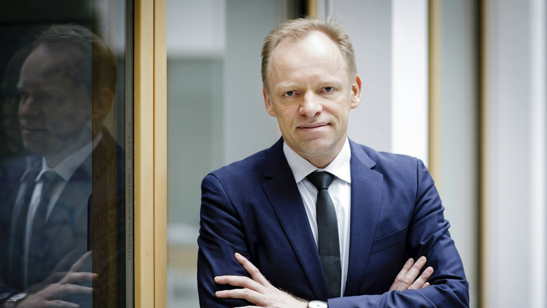 Laut Clemens Fuest, dem Präsidenten des Ifo Institutes, dämpfen&nbsp;„die dritte Infektionswelle und Engpässe bei Vorprodukten ... die Erholung der deutschen Wirtschaft“.