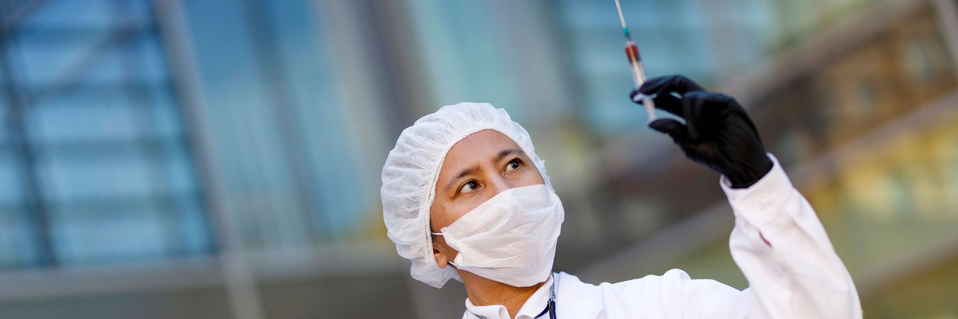 Die Charité hat eine Ambulanz eröffnet, in der Antikörper-Cocktails gegen Covid-19 verabreicht werden. (Symbolbild)