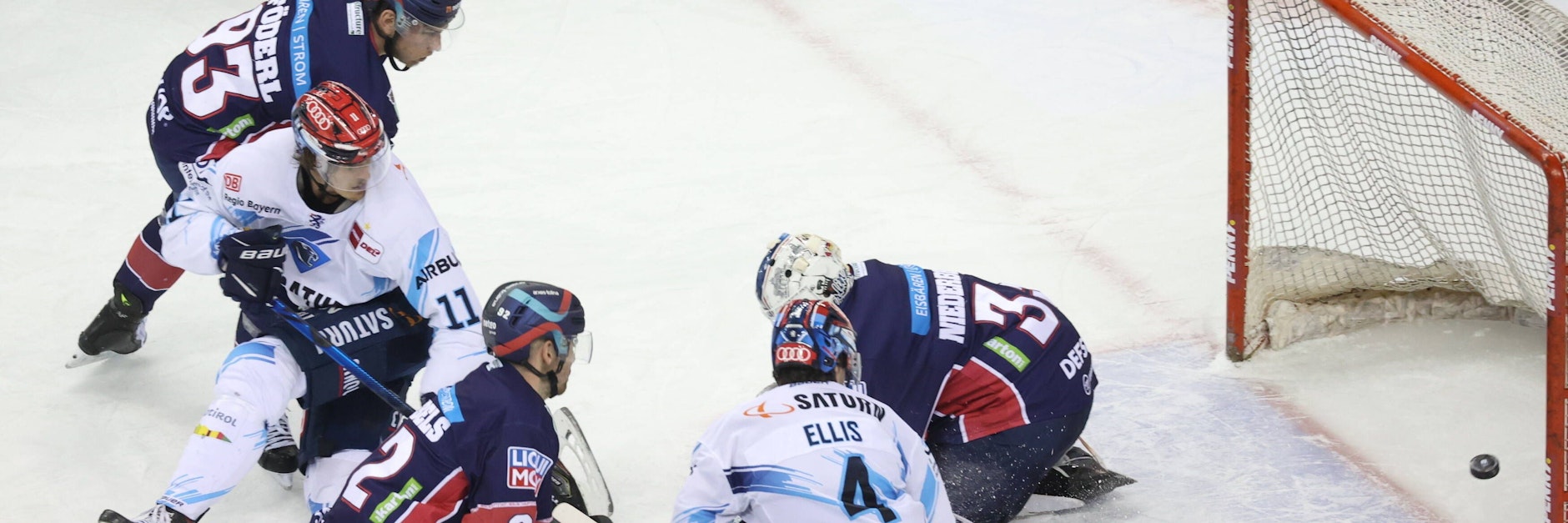 Leo Pföderl konnte die Niederlage gegen Ingolstadt auch nicht verhindern.
