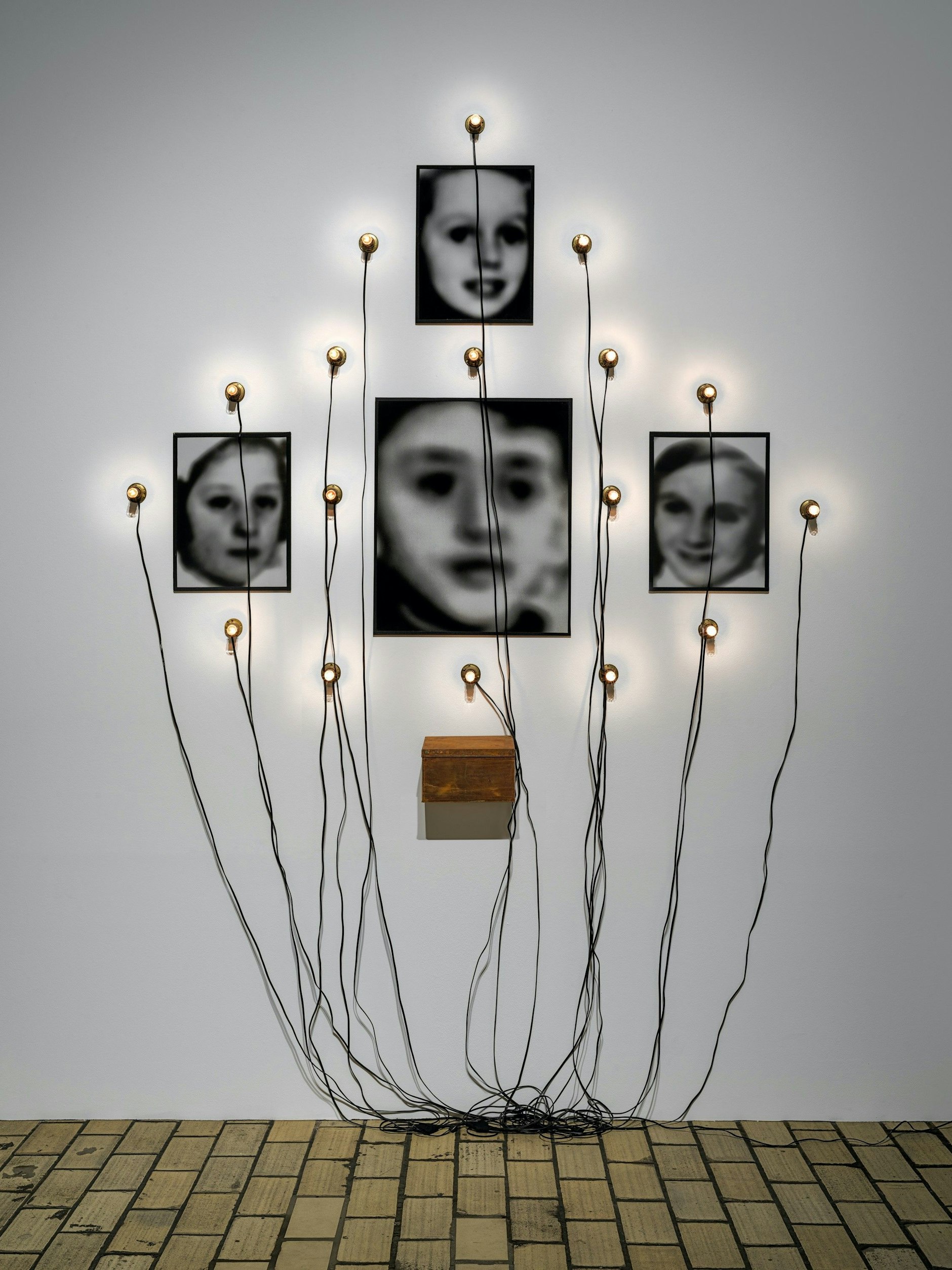 Christian Boltanskis Herzschlag und eine Biografie zwischen Stirn und Kinn