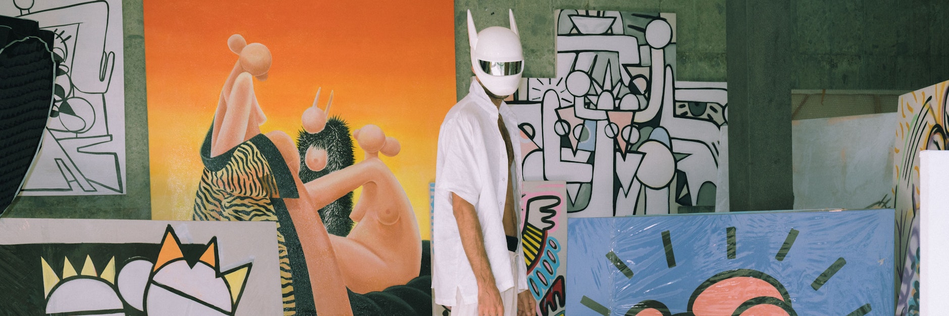 Vier Jahre nach seinem letzten Album präsentiert der Rapper Cro mit der Maske ein Doppelalbum.&nbsp;