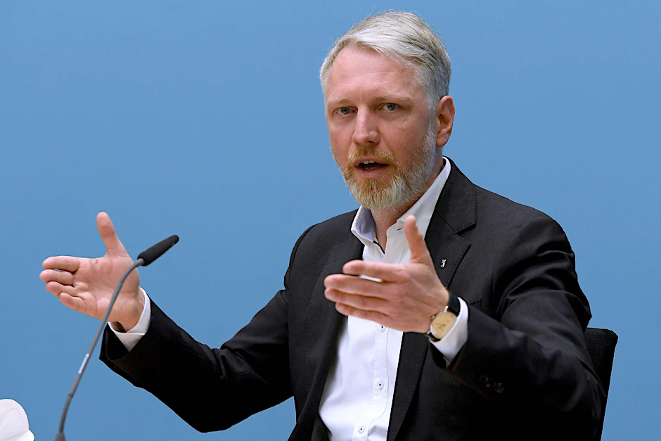 Stadtentwicklungssenator Sebastian Scheel (Linke)