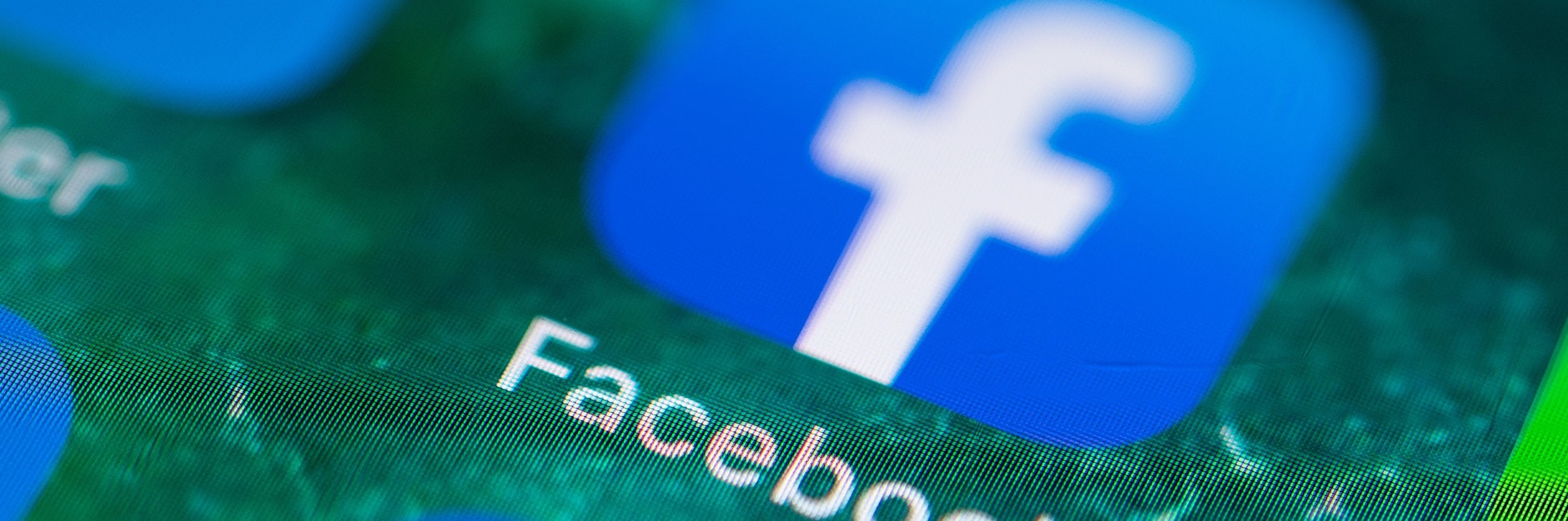 Bei der Aufklärung von Kriminalfällen denken die meisten Menschen vor allem an Ermittler, die am Tatort nach Spuren suchen. Doch inzwischen lassen sich Fälle auch per Mausklick lösen – mithilfe von sozialen Medien.