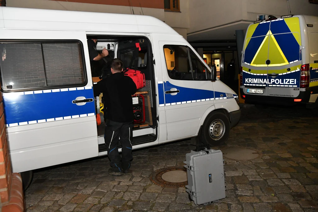 Vier Bewohner in Heim getötet: Verdächtige erzählte ihrem Mann von der Tat