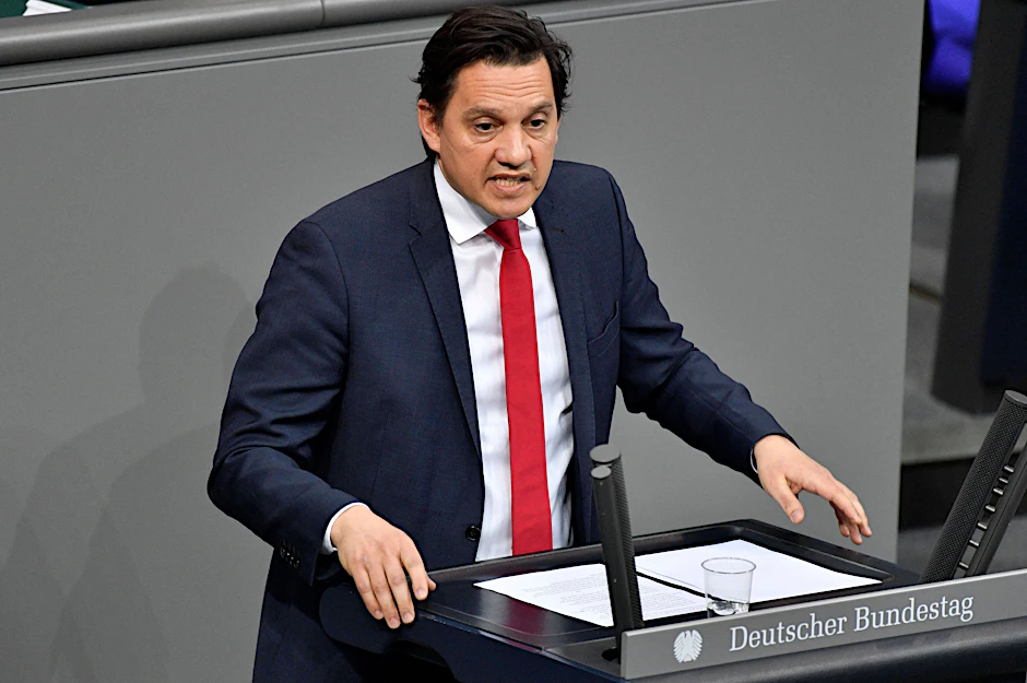 Der rechtspolitische Sprecher der SPD-Bundestagsfraktion, Johannes Fechner, fordert die schnelle&nbsp;Wiedergewährung von Rechten für Genesene und Menschen mit Corona-Impfung.