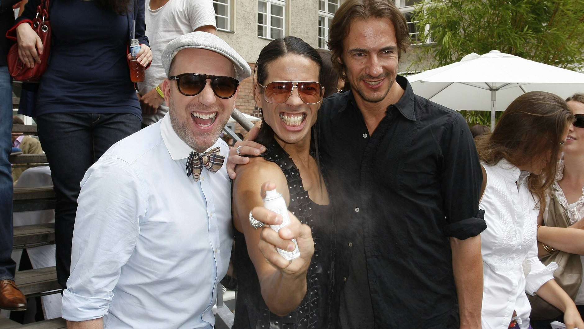 In der Zeit als Thomas Rath (l.) und Thomas Hayo (r.) in der GNTM-Jury saßen, war Jorge Gonzales als Catwalk-Trainer bei der Casting-Show.