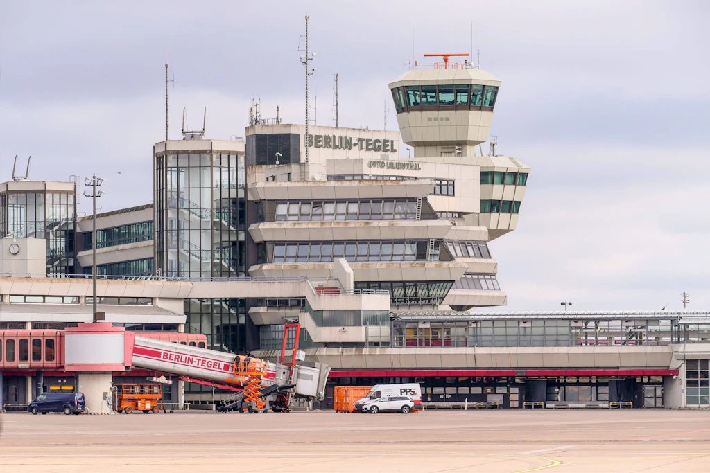 Berlin: Senat plant Auszug der Flüchtlinge aus Terminals in Tegel