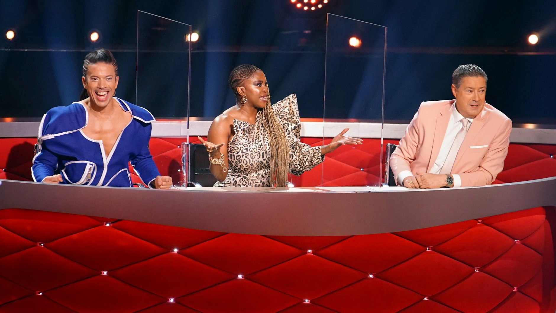Die „Let’s Dance“-Jury mit Jorge González, Motsi Mabuse und Joachim Llambi (v.l.) ist bereit für die Staffel 2025.