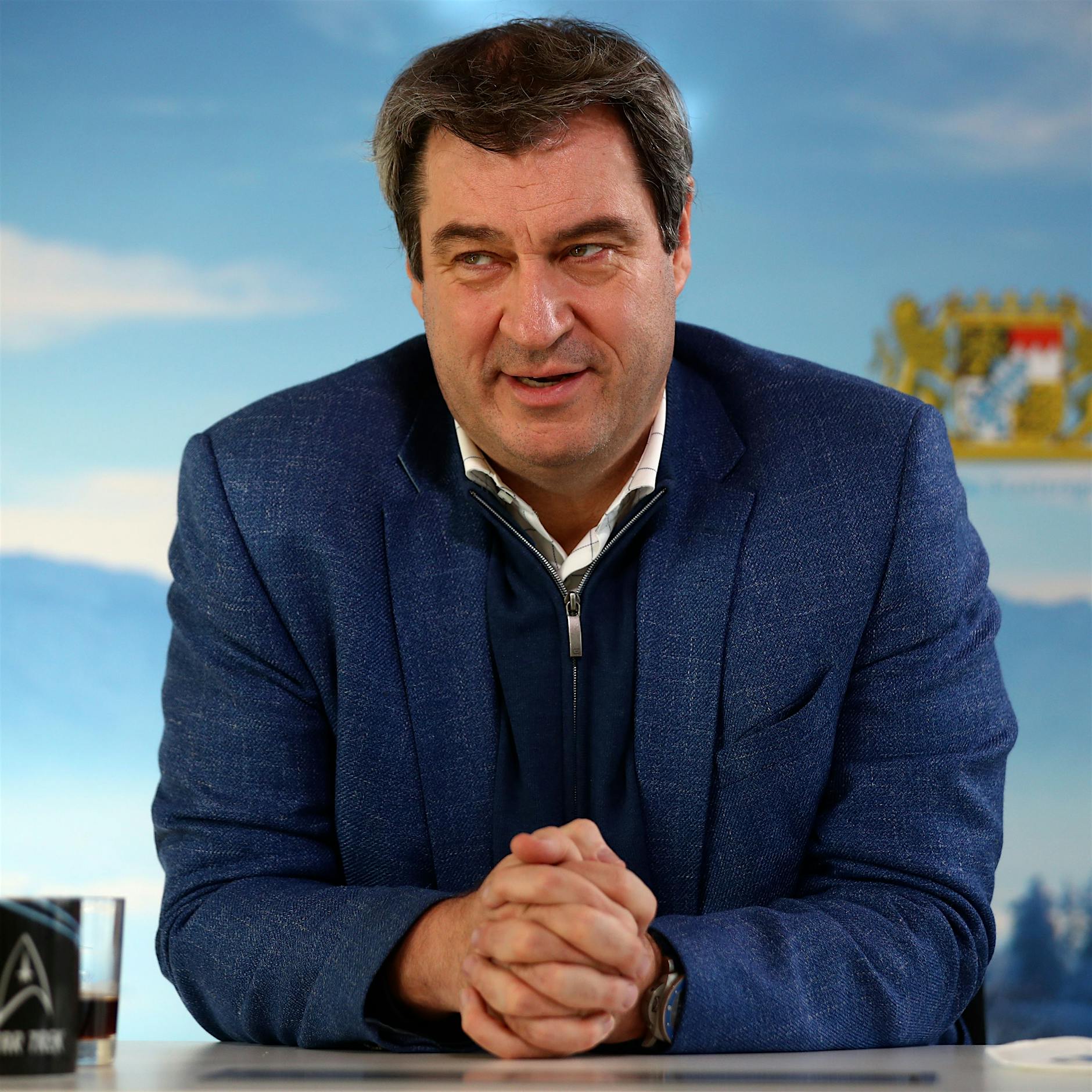 Söder will Merkel in Entscheidung über Kanzlerkandidatur einbeziehen