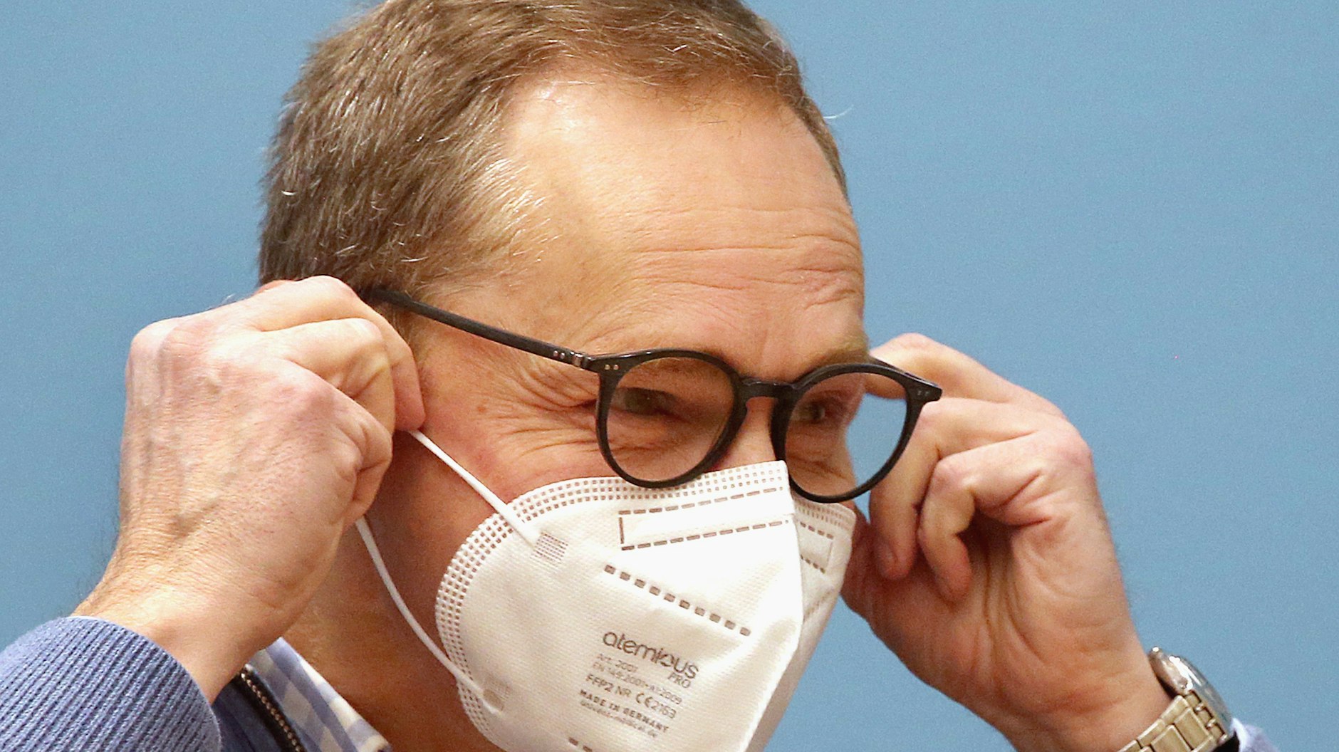 Berlins Regierender Bürgermeister Michael Müller (SPD) will keine vorgezogene Bund-Länder-Runde. Das Treffen mit Merkel ist bisher für den 12. April terminiert.