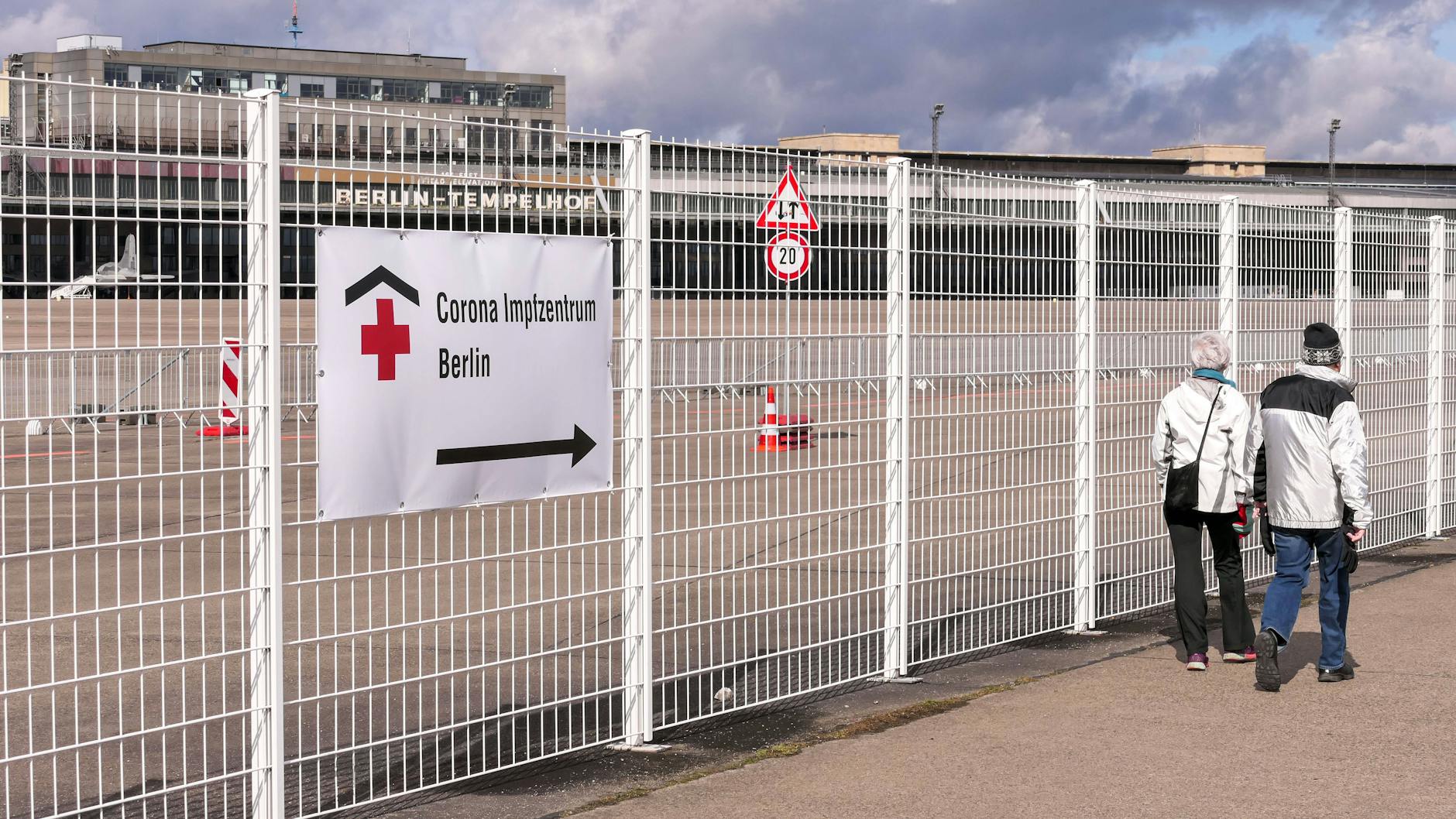 Impfzentrum in Tempelhof. 