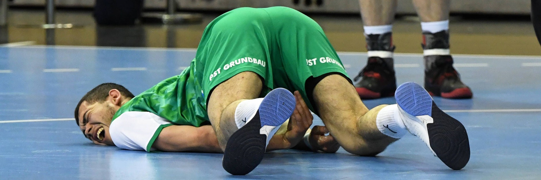 Eine weitere Bruchlandung wollen Tim Matthes und die Füchse Berlin am Donnerstagabend gegen die Eulen Ludwigshafen verhindern.