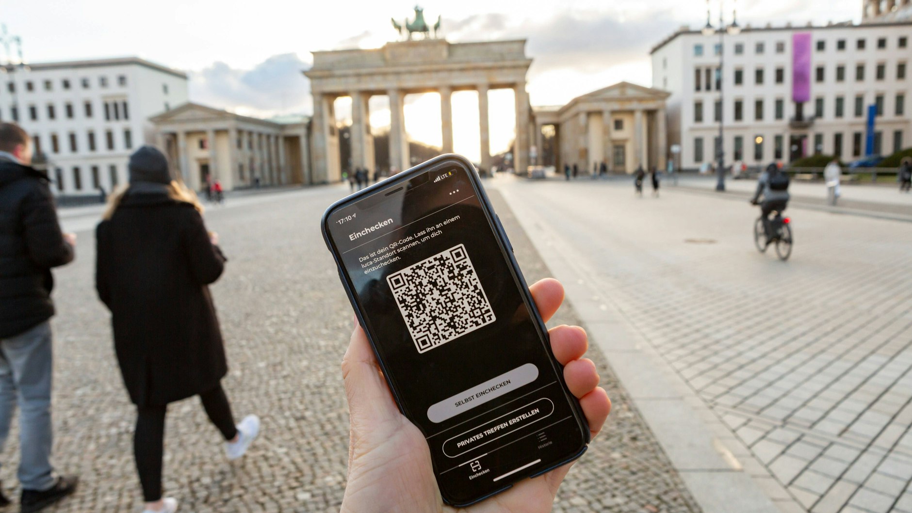 Die Luca-App wird von vielen Politikern gelobt, sie weist allerdings Sicherheitslücken auf.&nbsp;