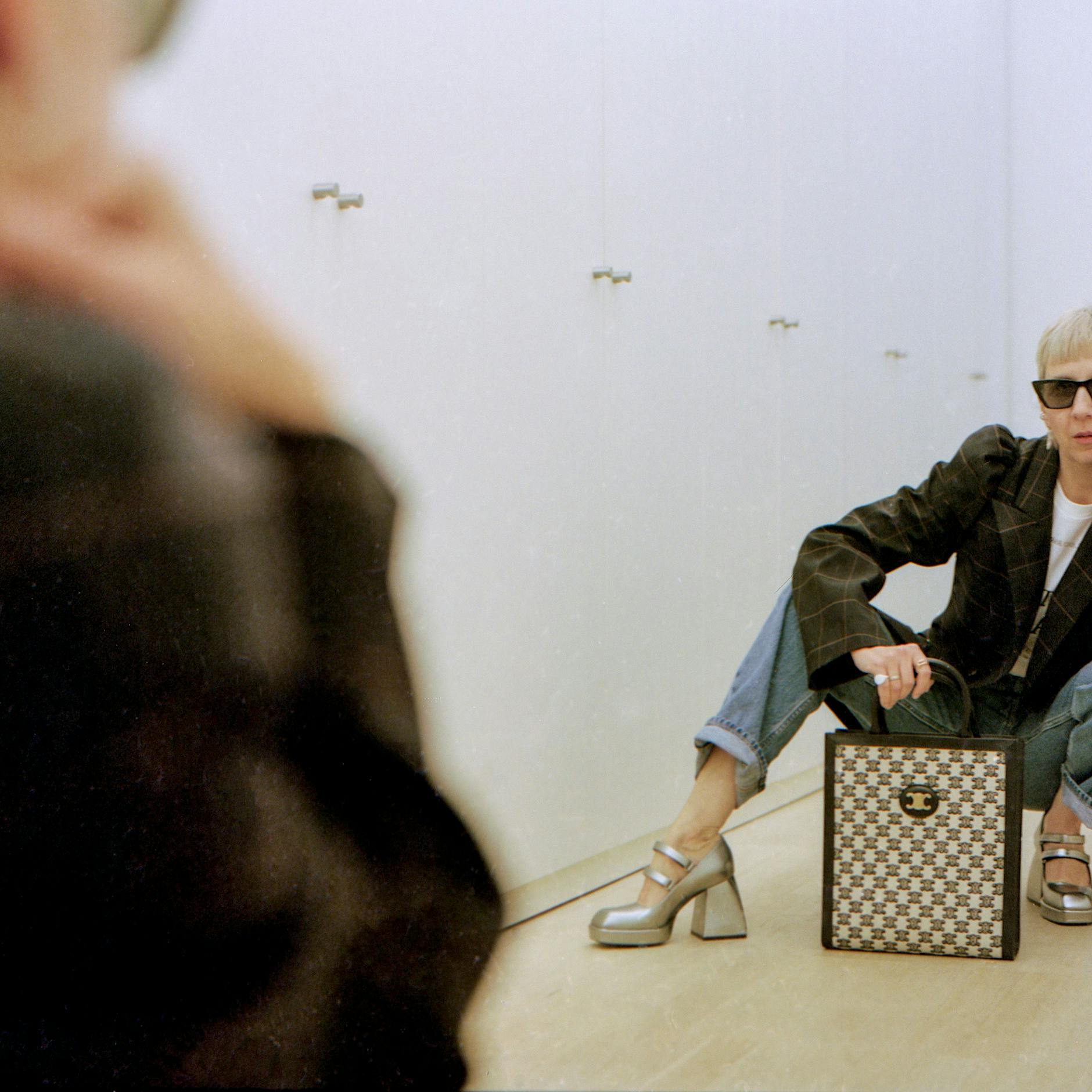 Kunst, Kitsch, Klamotten: Ein Wohnungsbesuch im Prenzlauer Berg