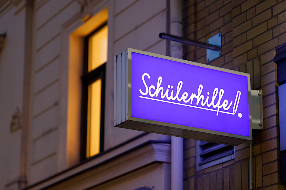 Die Schülerhilfe gehört neben dem Studienkreis zu den führenden Anbietern von Nachhilfe in Deutschland. Gemeinsam mit&nbsp;Abakus, Lernwerk, Lernstudio Barbarossa sowie dem Bundesverband Nachhilfe- und Nachmittagsschulen haben sich die Institute in einem offenen Brief an die Politik gewandt.