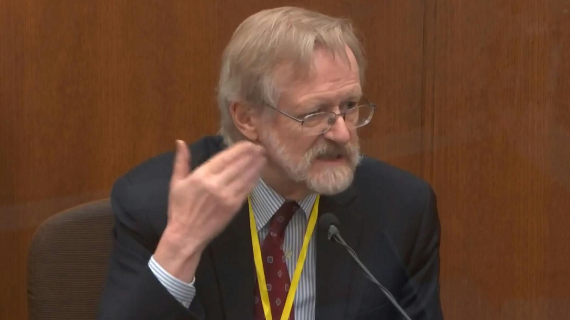 Der Mediziner Dr. Martin Tobin sagte vor Gericht aus.