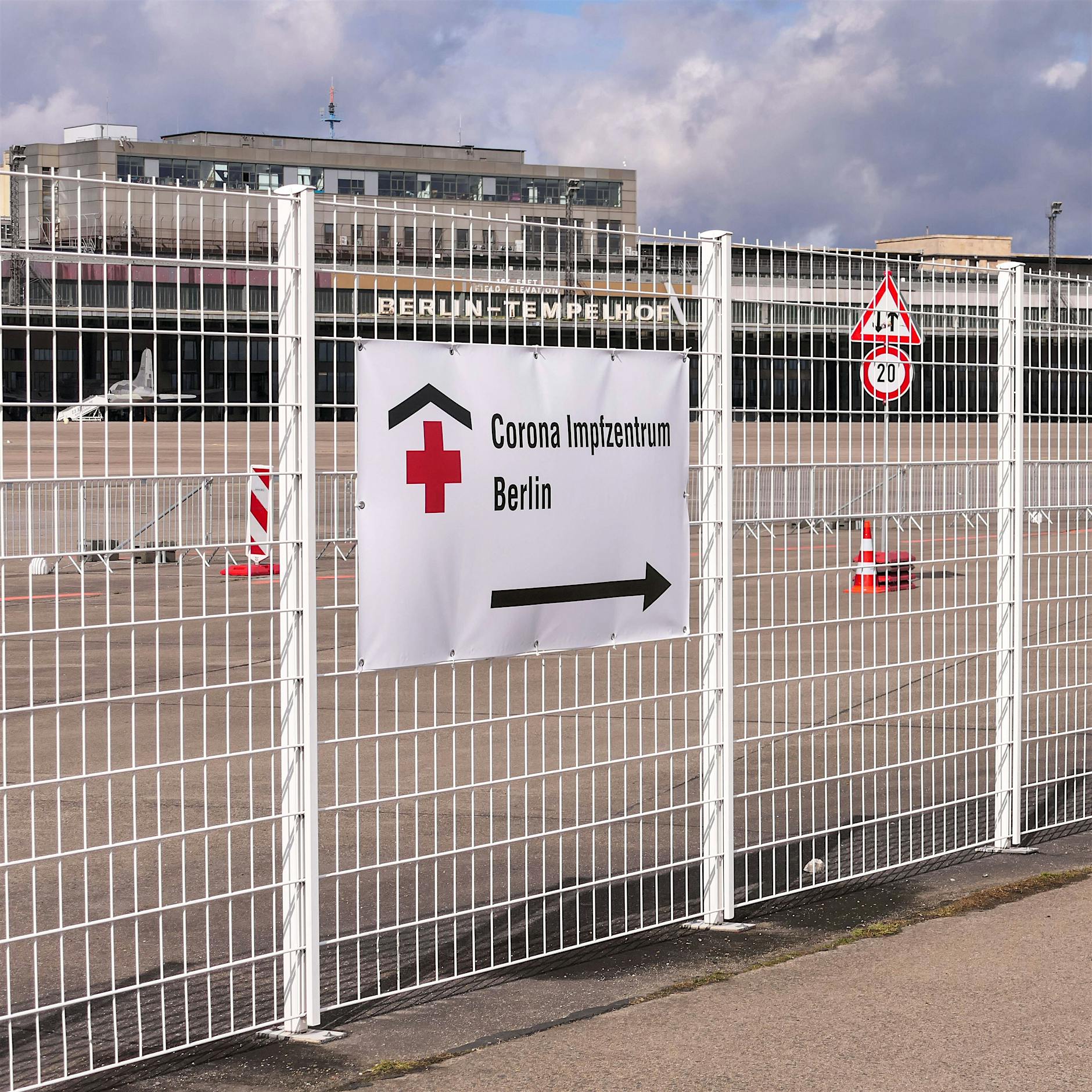 Impfen mit Astrazeneca in Tempelhof bis zum 20. April verlängert