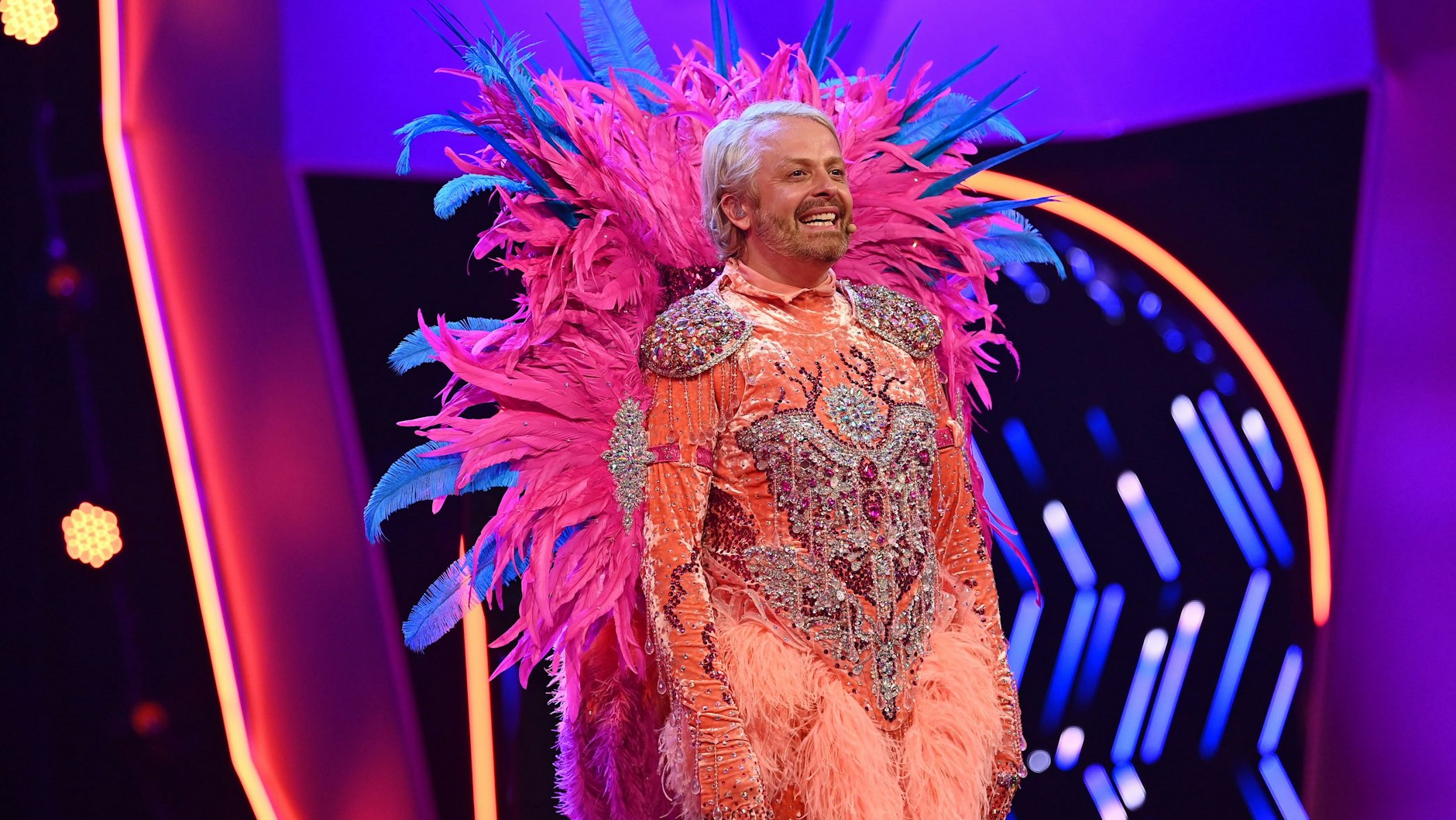 Bei „The Masked Singer“ stand Ross Antony als Flamingo auf der Bühne.