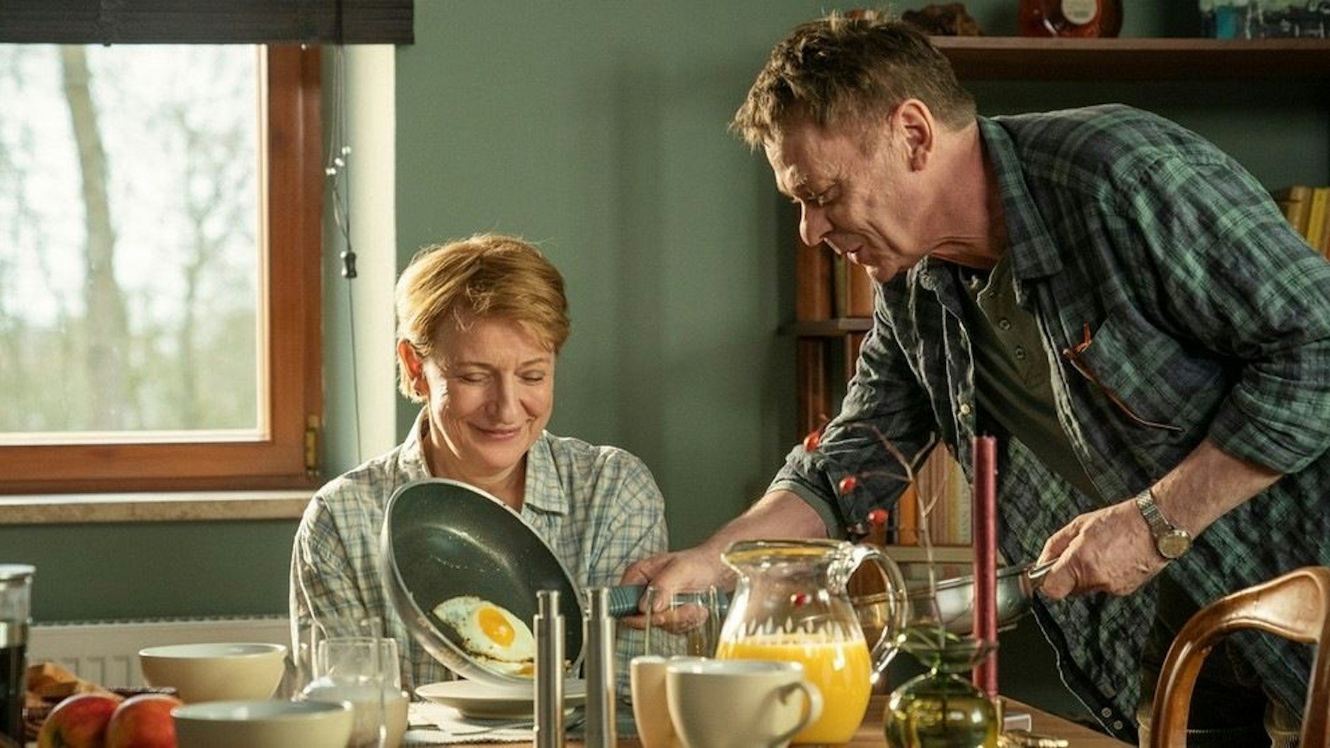 Tatort: „Wo ist Mike“? Dagmar Manzel und Sylvester Groth in einer Filmszene.