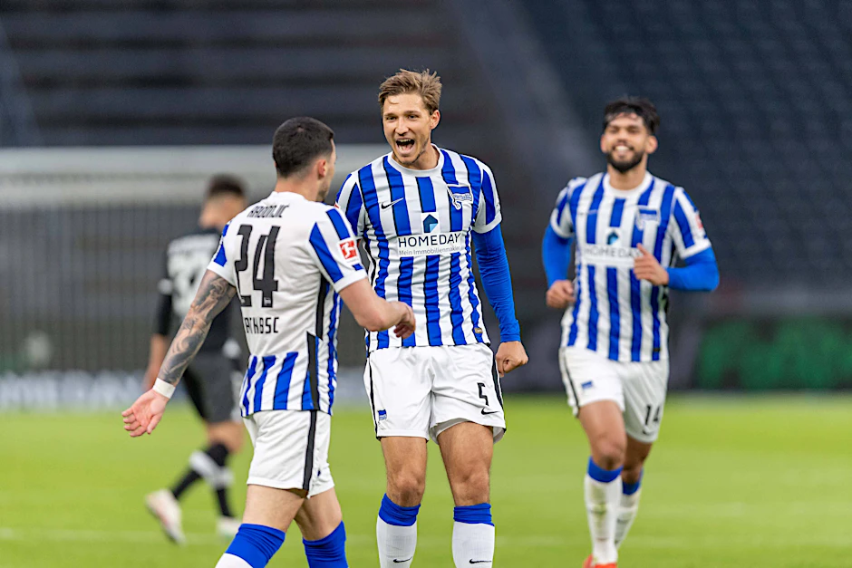 Vize-Kapitän Niklas Stark will auf Schalke siegen und mit Hertha BSC einen Riesenschritt zum Klassenerhalt machen.&nbsp;