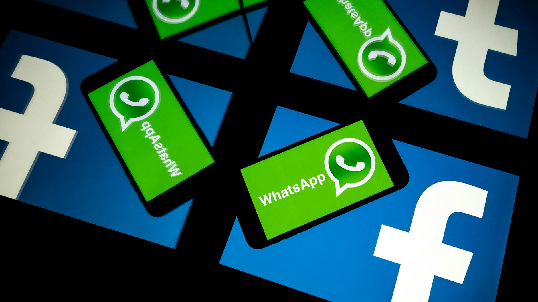 WhatsApp ist Teil des Facebook-Konzerns (Symbolbild).