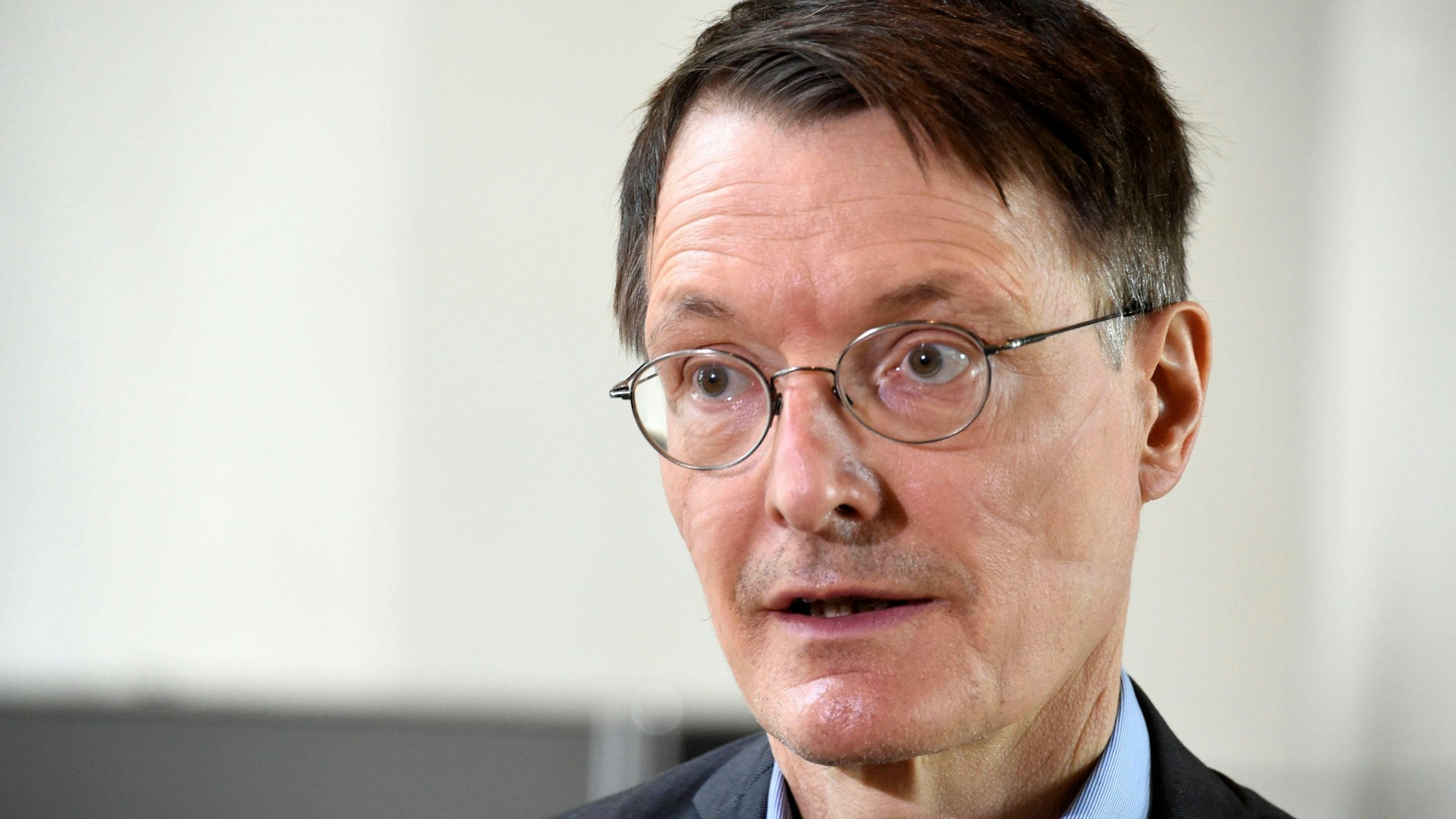 Karl Lauterbach (SPD) ist in Sorge wegen der indischen Coronavirus-Variante B.1.617.