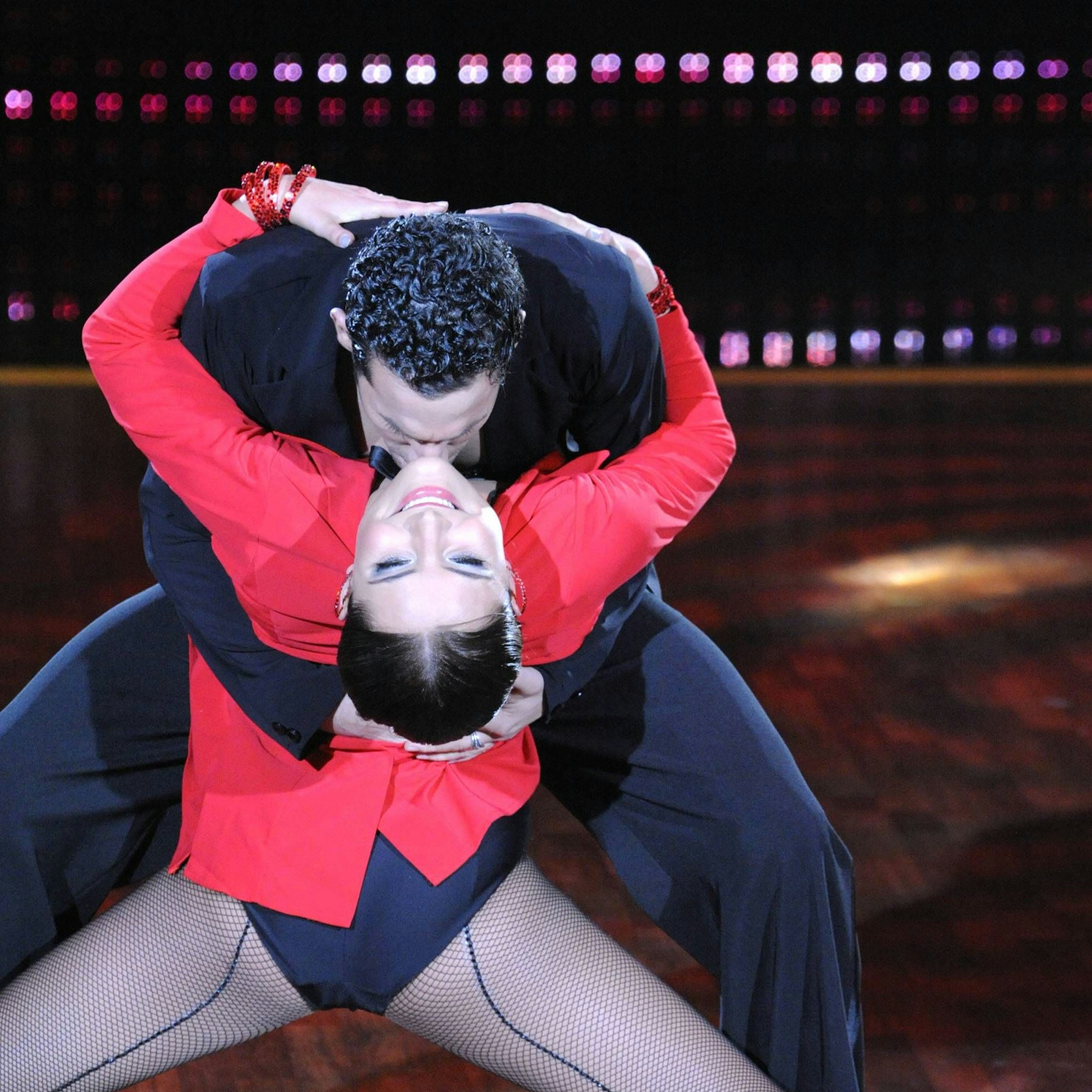 Sophia Thomalla und Massimo&nbsp;Sinató verwandelten ihre Tänze in „Let's Dance“-Staffel drei in feurig-heiße Showeinlagen. Das brachte am Ende den begehrten Pokal!