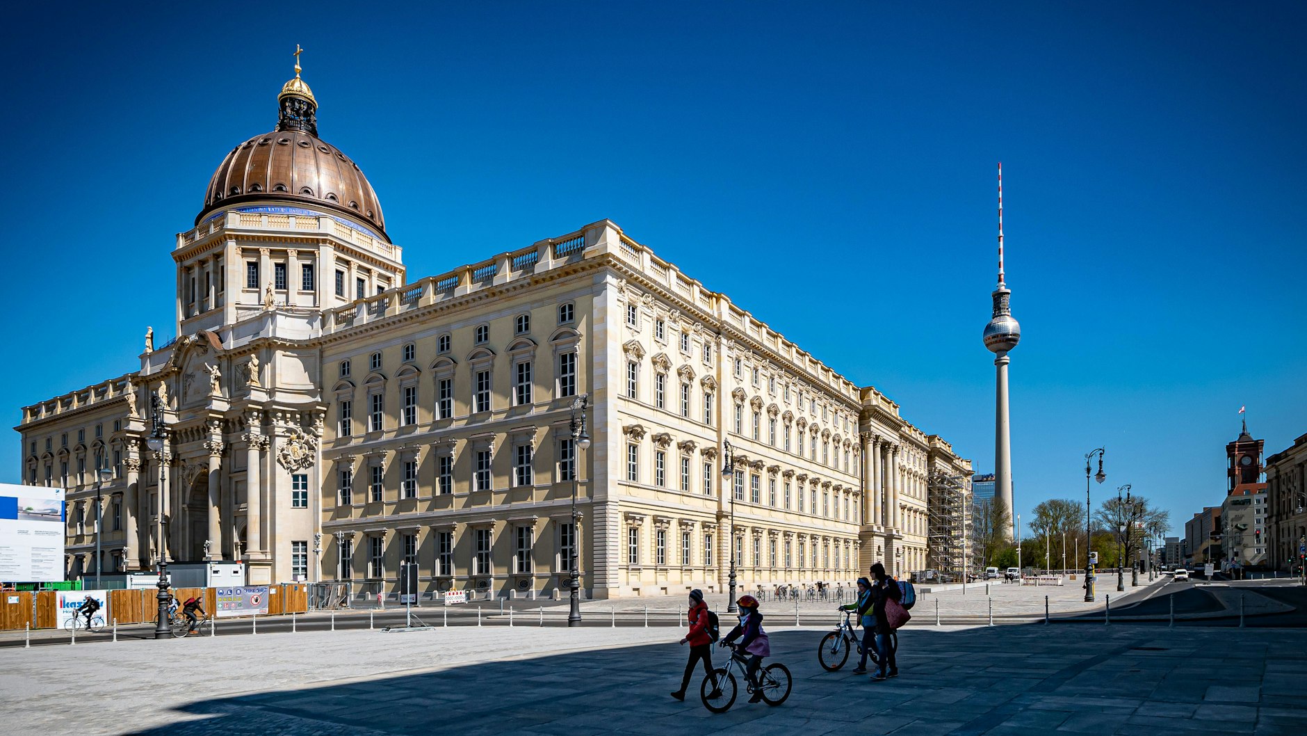Schlampig geplant und auch ansonsten ein Schandfleck: Das Berliner Stadtschloss muss wieder eingerissen werden.